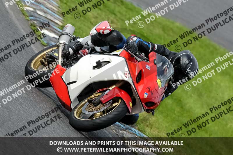 enduro digital images;event digital images;eventdigitalimages;lydden hill;lydden no limits trackday;lydden photographs;lydden trackday photographs;no limits trackdays;peter wileman photography;racing digital images;trackday digital images;trackday photos